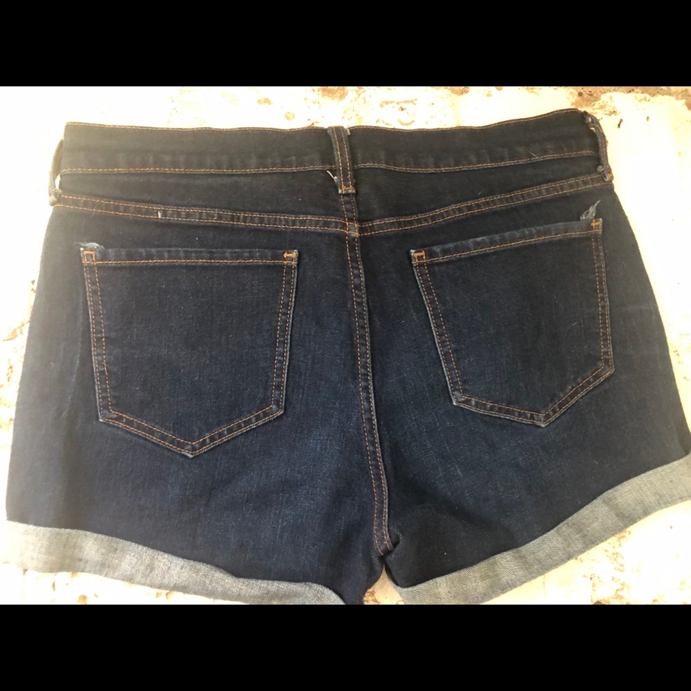 Old Navy Shorts - Picture 2 of 2